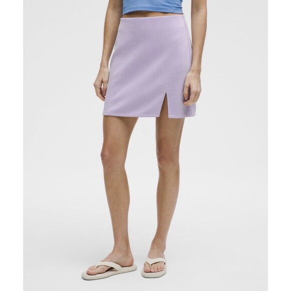 Lululemon Women's Softstreme High-Rise Mini Skirt Size XL Lavender Frost NWT - Picture 1 of 5